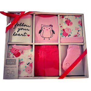 Hudson Baby Girl 6 Pc Layette Set. Pink Bodysuit, T-Shirt, Pants, Cap, Bib, Sox